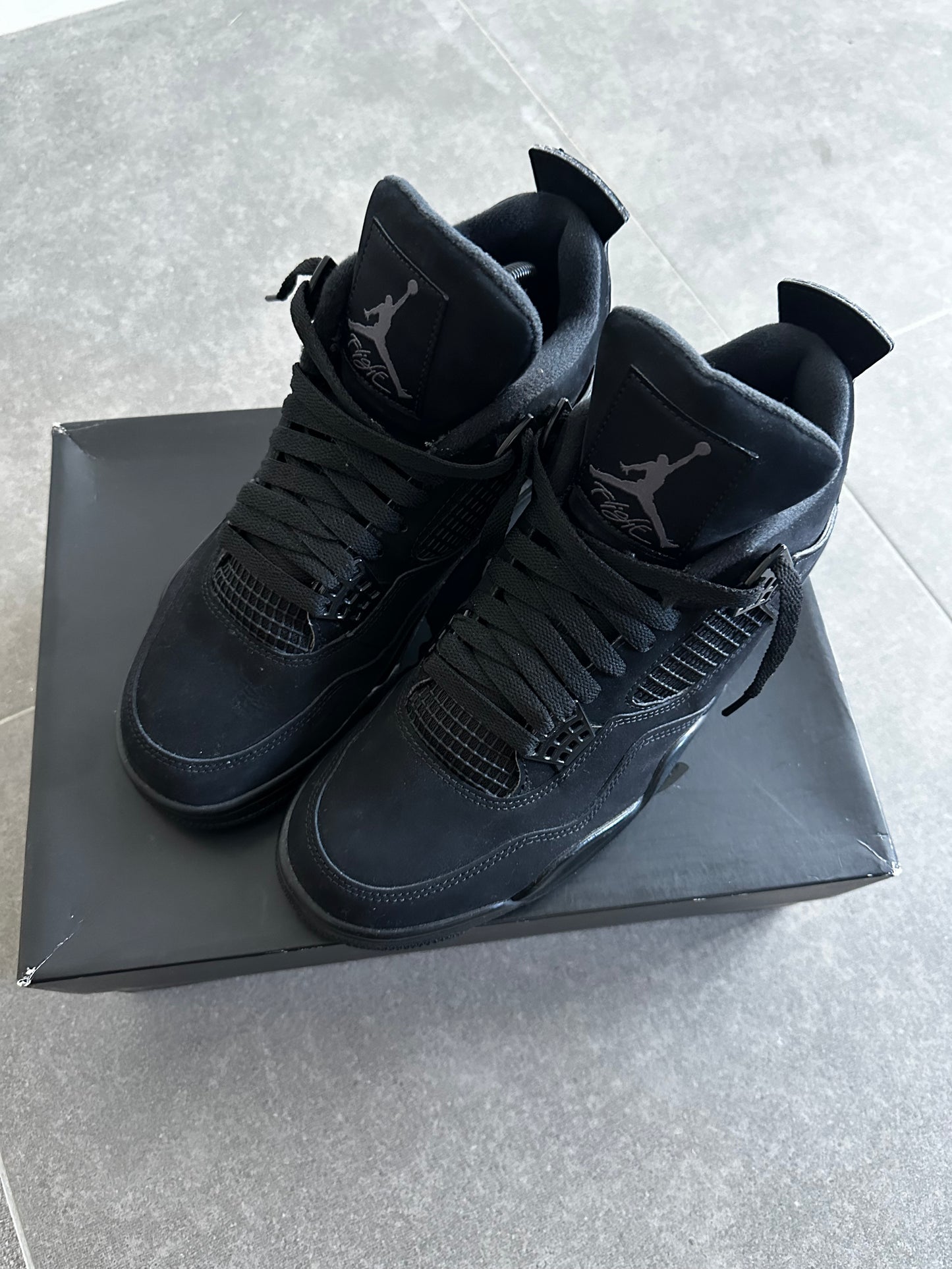 JORDAN 4 BLACK CAT (2020)